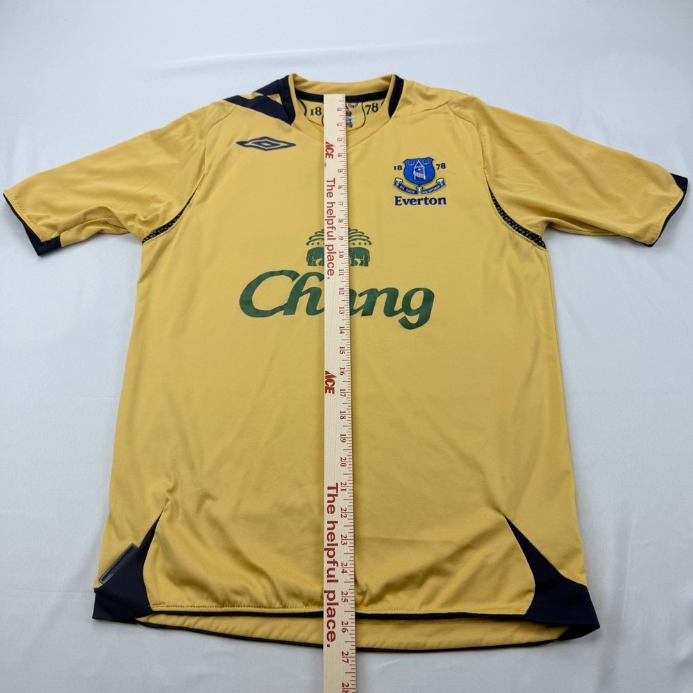 Umbro Everton Soccer Jersey Mens Small Yellow 2010-11 Away Chang Sponsor Kit - Picture 6 of 10
